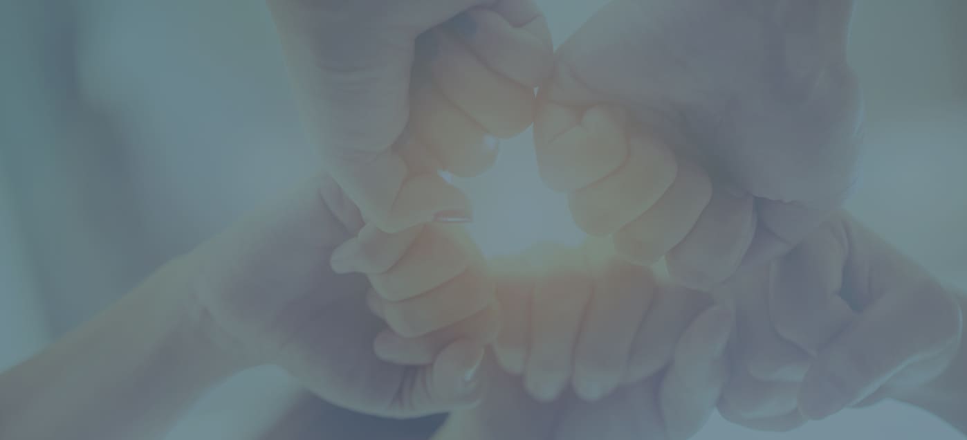 研究している様子